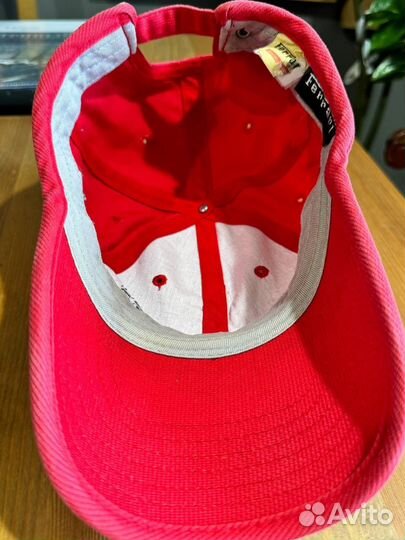 Кепка ferrari