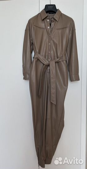 Комбинезон из эко кожи Lime