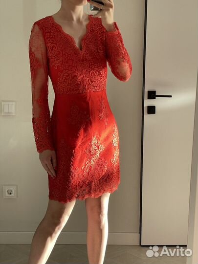 Платье вечернее с кружевом 44 размер