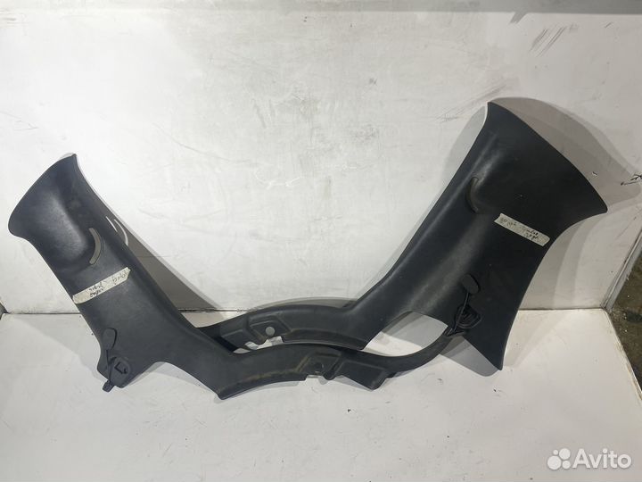 Накладка на задние стойки Chevrolet tahoe gmt 800