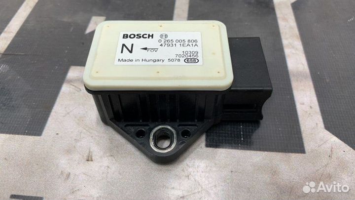 Датчик ускорения Infiniti Fx35 S51 VQ35HR 2010