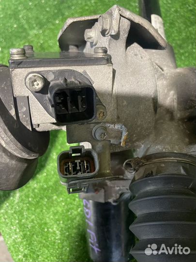 Рулевая рейка на honda FIT GD1,GD3