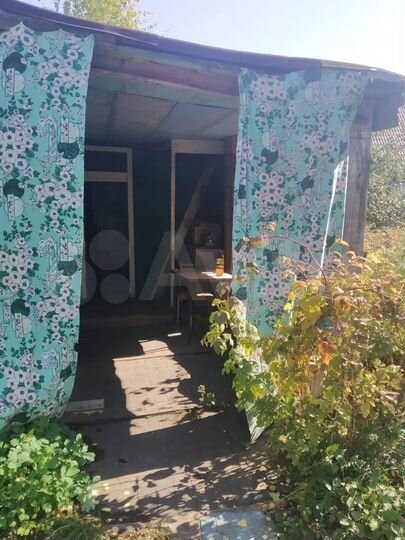 Дача 20 м² на участке 5 сот.