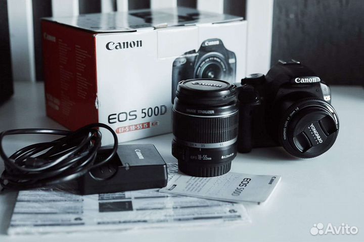 Зеркальный фотоаппарат Canon 500d