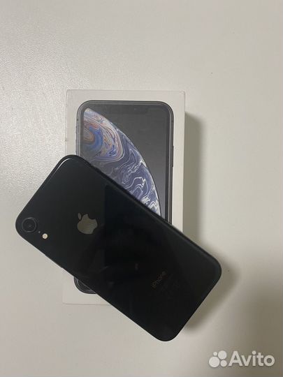 iPhone Xr, 64 ГБ