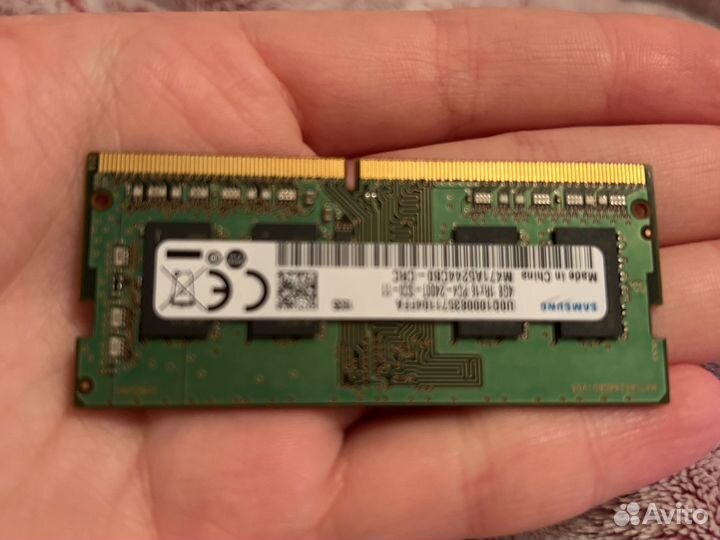 Планка памяти Samsung 4gb PC4-2400Т