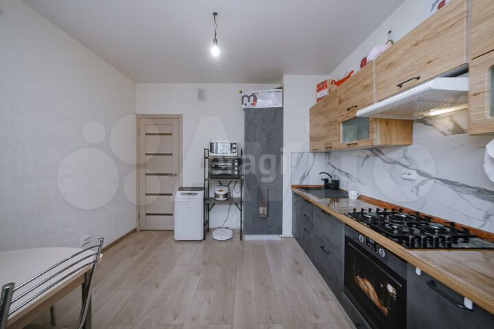 1-к. квартира, 42 м², 8/12 эт.