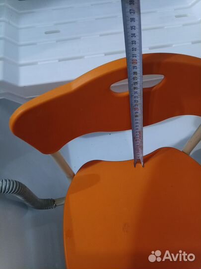 Стул-сидушка для купания раздвижной со спинкой