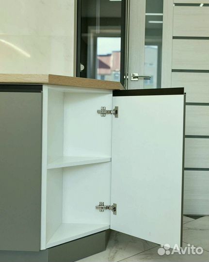 Кухня угловая