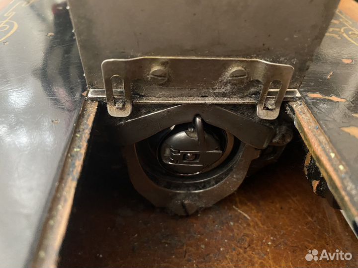 Швейная машинка Подольск с электроприводом