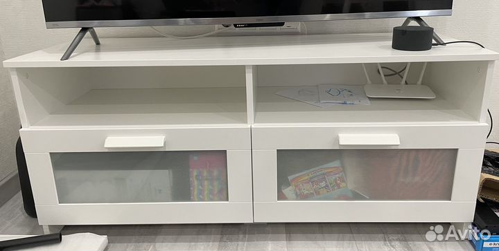 Тумба бриснес под телевизор