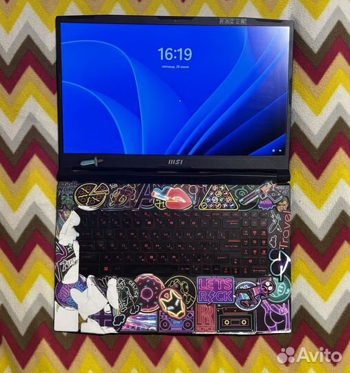 Игровой ноутбук MSI katana gf76uc 480ru