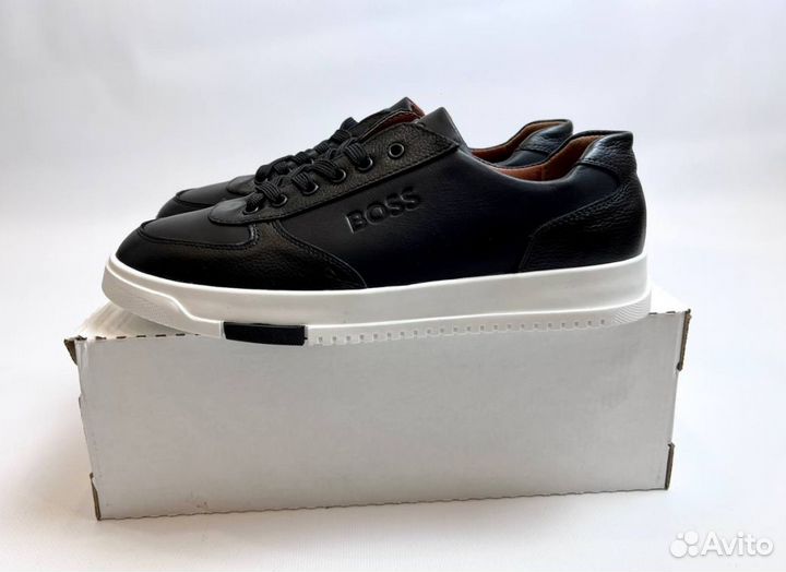 Кроссовки Boss долговечные
