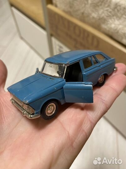 Модель автомобиля времен ССР