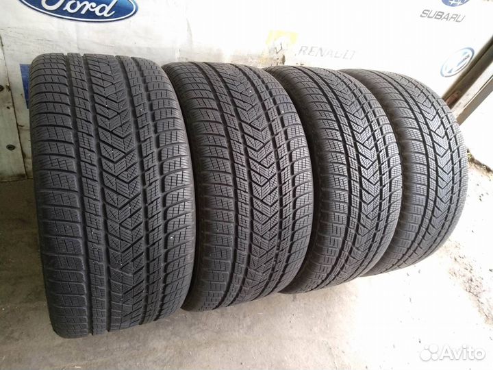 Pirelli Scorpion Winter 275/40 R21 и 305/35 R21 107V