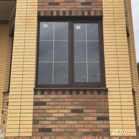 Пластиковое окно с раскладкой