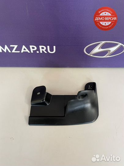 Брызговик передний Hyundai Accent правый