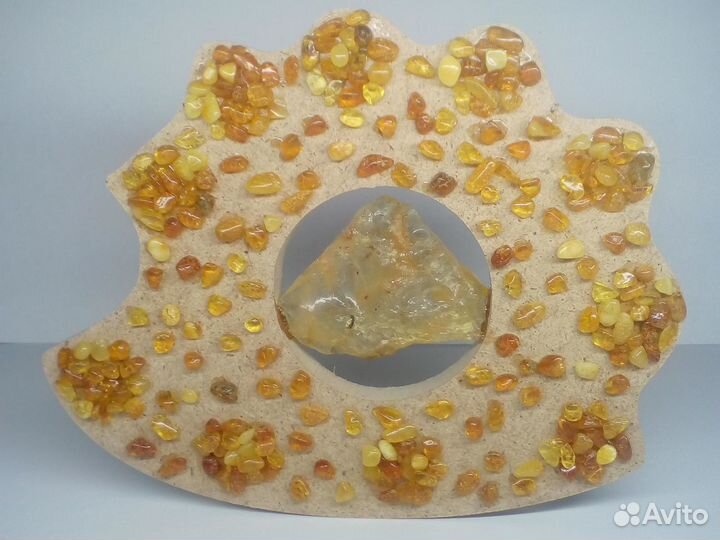 Ежик с натуральным Янтарем, статуэтка, панно 12х9