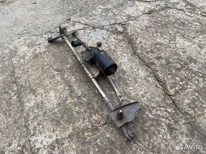 Трапеция дворников с моторчиком lifan x60