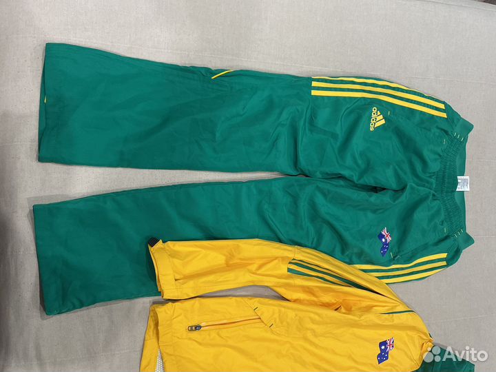 Комтюм Adidas australia размер S