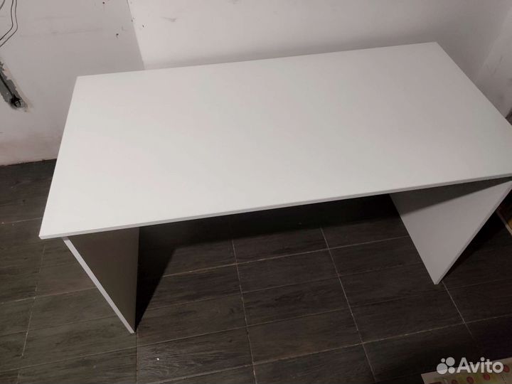 Компьютерный стол письменный стол