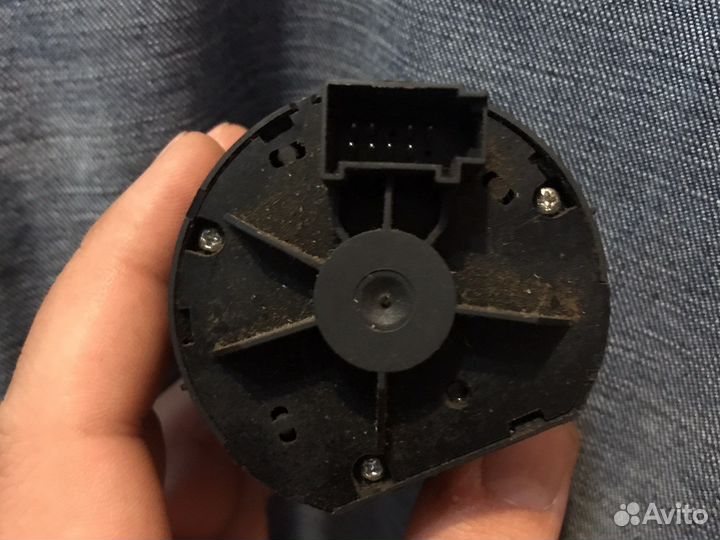 Подам переключатель света audi q7