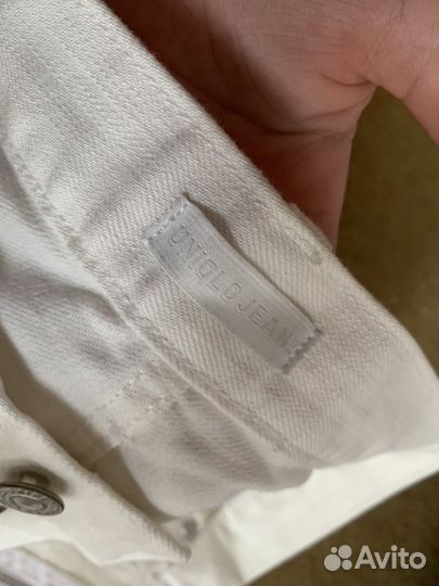 Джинсы белые uniqlo
