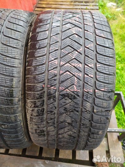 Pirelli Scorpion Winter 255/40 R21 102V