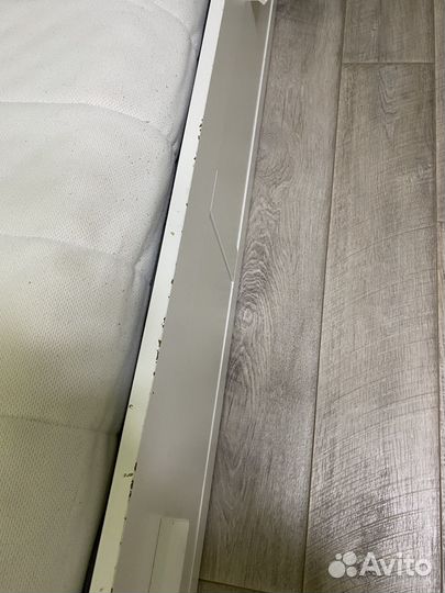 Кровать IKEA brimnes