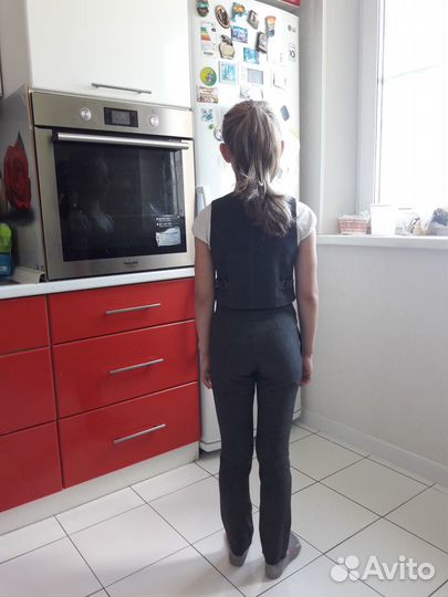 Продам школьную форму