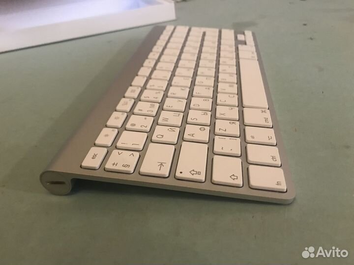 Клавиатура Apple Wireless Keyboard A1314