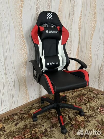 Компьютерное кресло игровое новое