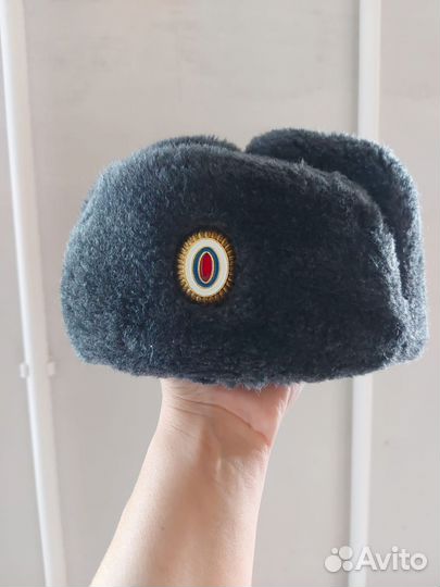 Мужская зимняя шапка