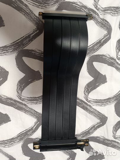 Райзер pcie 4.0 x16 x16 на шлейфе гибкий черный