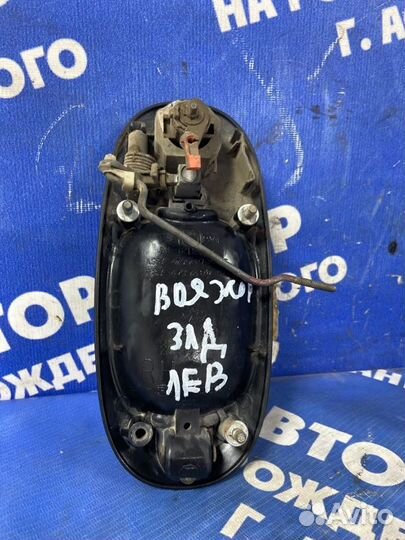 Наружная ручка. Plymouth Voyager минивен 6G72 2000