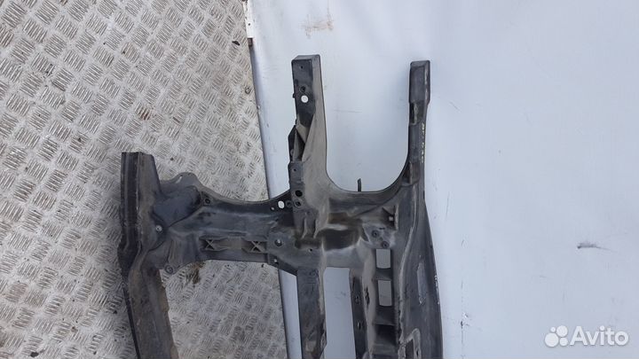 Передняя volkswagen touran 1T1, 1T2 3-9 дней