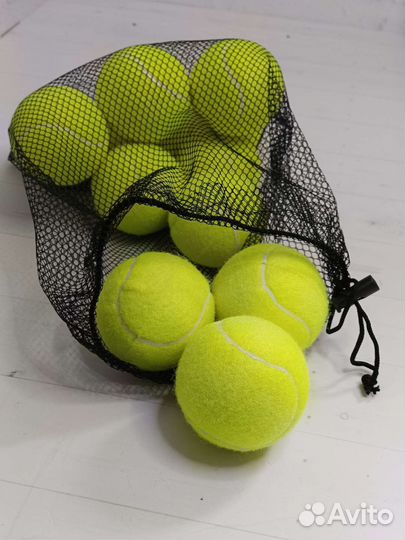 Теннисный мяч