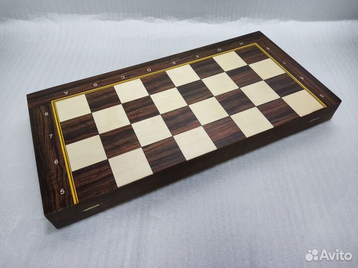 Шахматная доска Баталия 50х50 см, без фигур, WG42