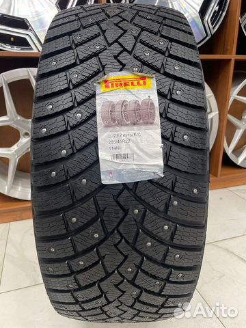 Pirelli Ice Zero 2 285/45 R22 114H