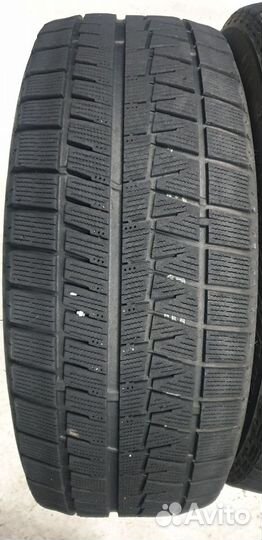 Bridgestone Blizzak Revo GZ 215/55 R17 95S