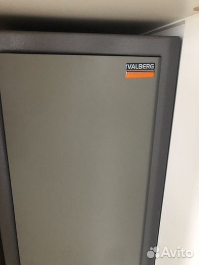 Оружейный сейф