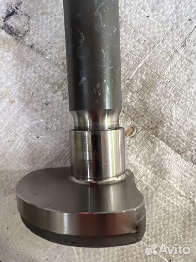 Гидроциклы брп 4т 420837556 балансир вал