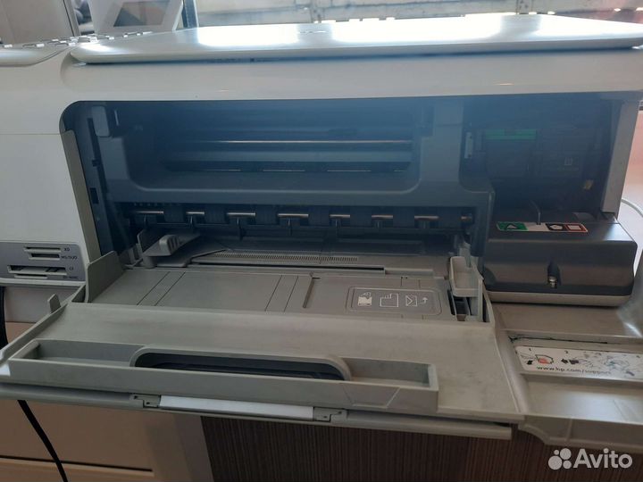Цветной струйный принтер мфу