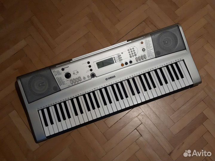 Синтезатор yamaha PSR E 313