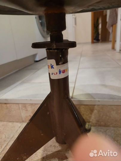 Стул музыкальный