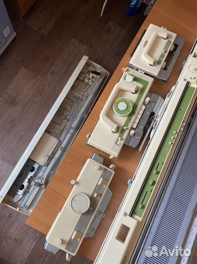 Вязальная машина brother KH 881/ KR 840