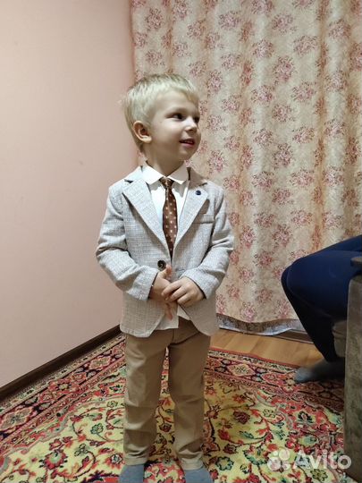 Праздничный костюм на мальчика 98 104