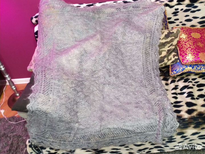 Платок шаль 110 см на 110 см