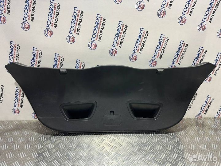 Обшивка крышки багажника Kia Ceed ED