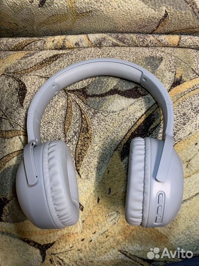 Продам bluetooth наушники Hoco W33